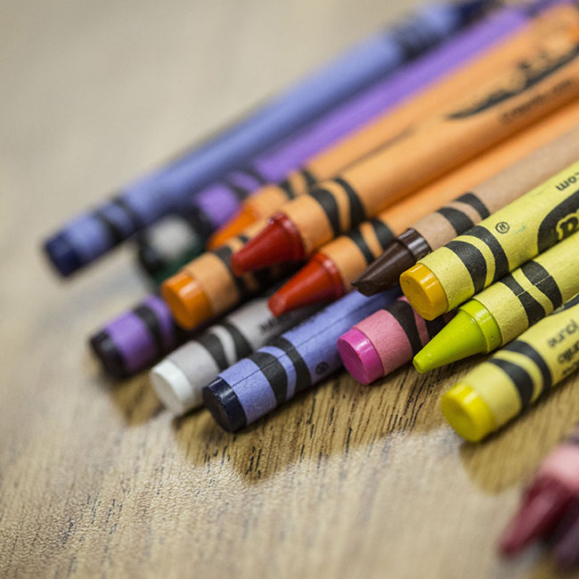 Crayons image